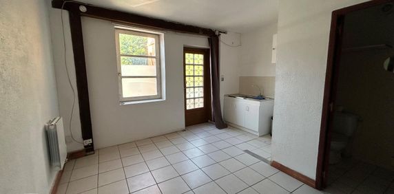 Location Appartement 1 pièce 25m² BLOIS 41000 - Photo 2