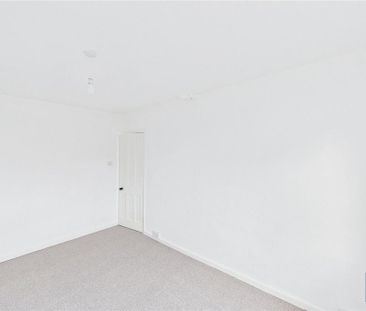 2 bedroom detached house to rent - Photo 5