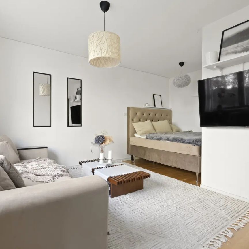 Jungfrudansen, Solna - Photo 1