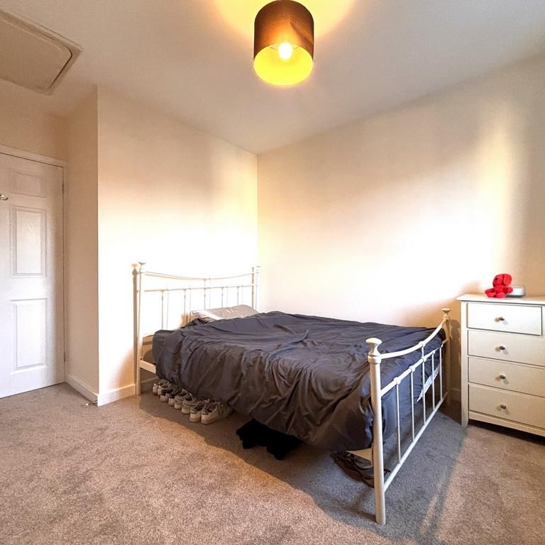 2 bedroom house to rent - Photo 1