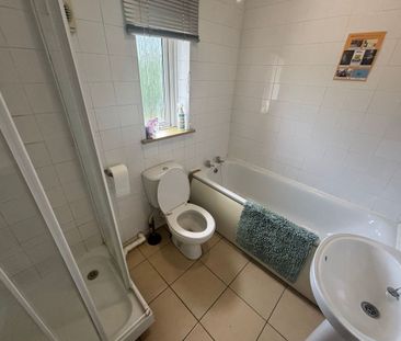 102 Alan Moss Road - Engineering Side & Parking Loughborough - Photo 5