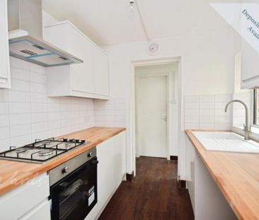 2 bedroom terraced house to rent - Photo 4