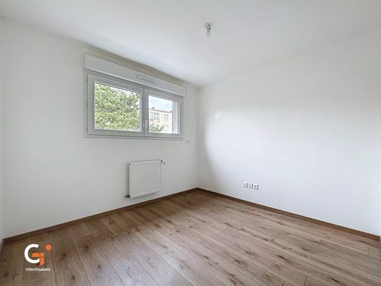 Maison 110m2 3 chambres jardin parking - Photo 1