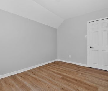 For Lease - 647 Ottawa Street, Midland, Ontario - Photo 3