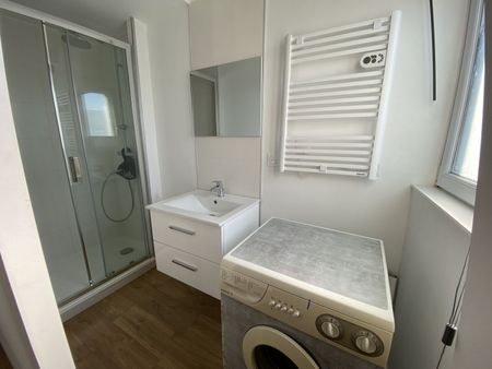 Location Appartement 2 pièces 36m² LILLE 59000 - Photo 5