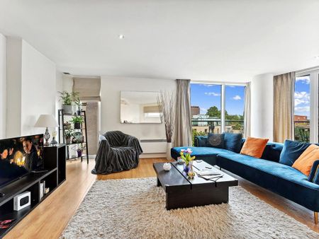 2 bedroom apartment to rent - Photo 2