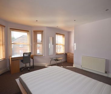 5 bedroom detached house to rent - Photo 6