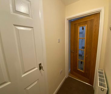 2 bedroom maisonette to rent - Photo 5