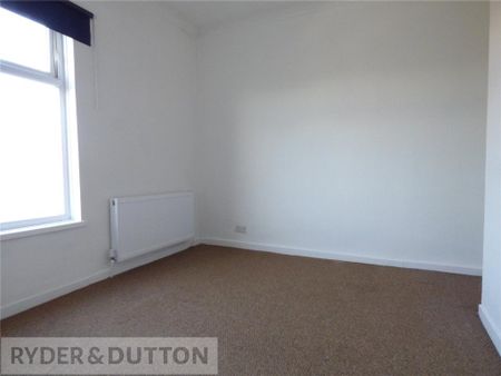 2 bedroom end of terrace house to rent - Photo 4