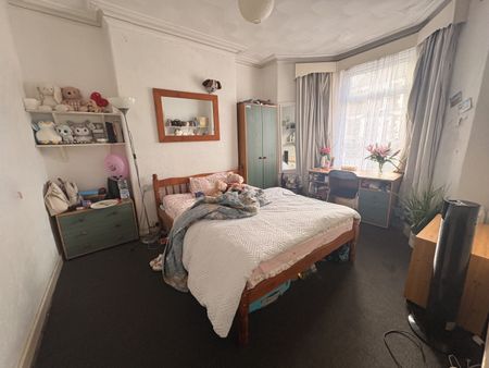 Angus street, Roath, Cardiff - Photo 5