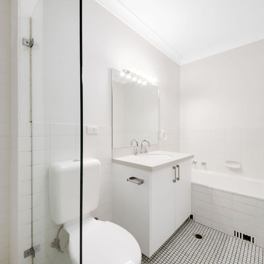 Deposit Taken, Open House Cancelled. - Photo 1