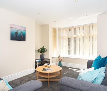 1 bedroom in a house share to rent - Photo 6