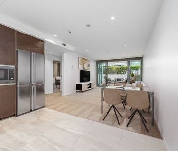 Parkview Apartment Two Bedroom 1 Car Park - Photo 2