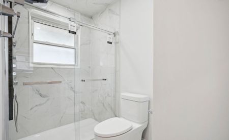 For Lease - 396 Hudson Drive, London East, Ontario - Photo 2