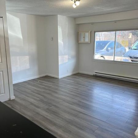 Studio a louer - Photo 4