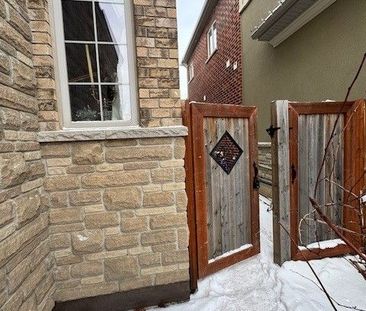 For Lease - 79 Cedarholme Avenue, Caledon, Ontario - Photo 1