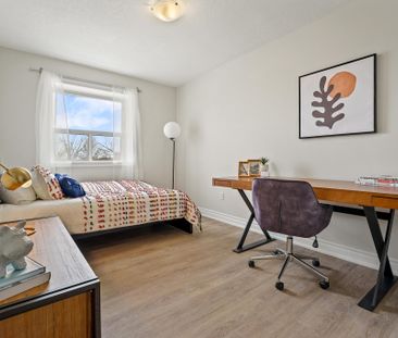 335 Melvin Avenue - Photo 2