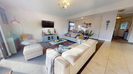 3 bedroom bungalow to rent - Photo 2