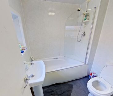 16 Harrow Road Selly Oak - Photo 3