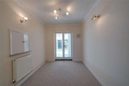 Little Rising, Higham Road, Tuddenham, Bury St. Edmunds, Suffolk, IP28 - Photo 3