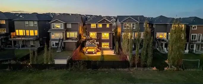 Executive 4 Bedroom Luxury Home with Walkout Basement | 86 Nolancliff Crescent, Calgary - Photo 1