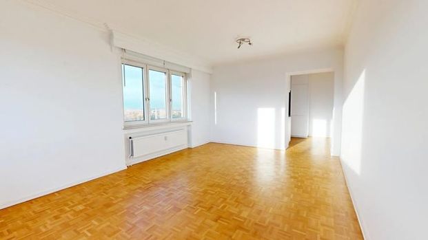 Appartement te huur - Photo 1