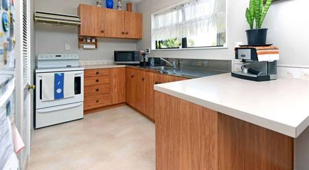 2 bedroom +1 studyHome in Manurewa - Photo 5