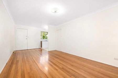 Unit 4/29 Wellington Street, Coorparoo. - Photo 3