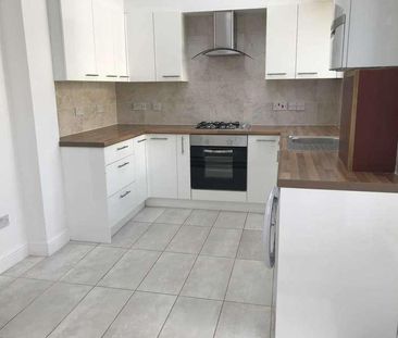 Tiverton Road, Edgware, HA8 - Photo 3