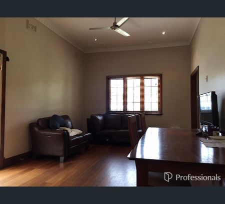 186 Shenton Street, Beachlands, WA 6530 - Photo 5
