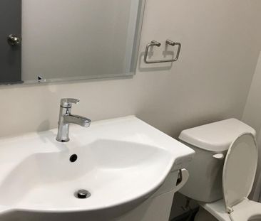 For Lease - 258 B Sunview Street Unit# 279, Waterloo, Ontario - Photo 2