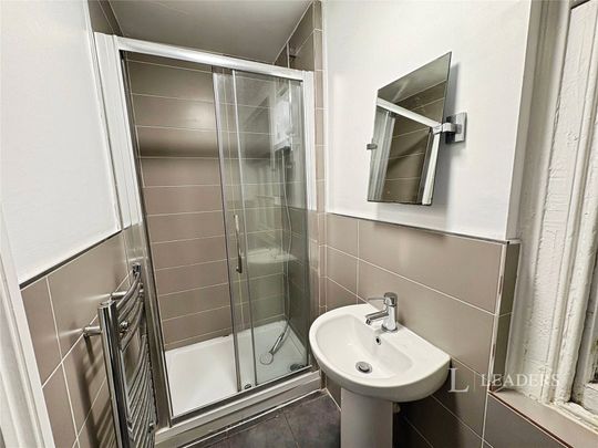 1 bedroom property to rent Lansdowne Place, Hove, East Sussex, BN3 - Photo 1