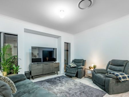 Convenient location without compromise in quality - Photo 2