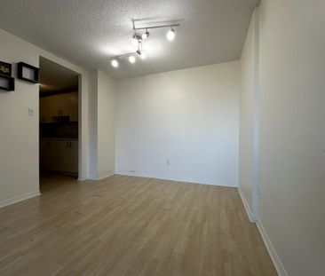 For Lease - 1177 Belanger Avenue Unit# 312, Billings Bridge - River... - Photo 6