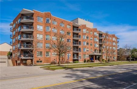 For Lease - 300 Keats Way Unit# 503, Waterloo, Ontario - Photo 3