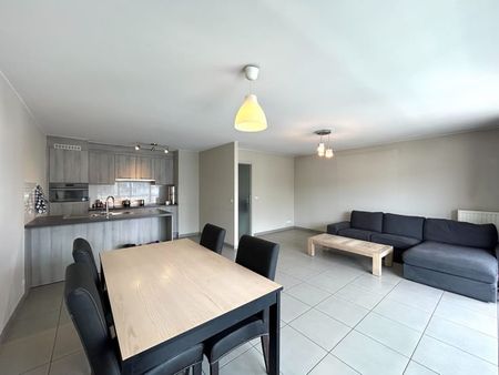Appartement te huur - Foto 2