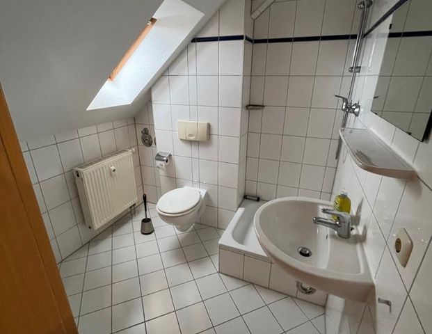 Kleines möbiliertes Apartment (36) in Freiberg/Sachs. zu vermieten - Foto 1