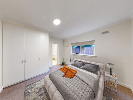 4/111 Victoria Road, Hawthorn East VIC 3123 - Apartment For Rent | Domain - Photo 2