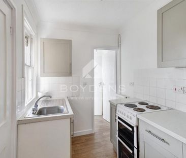 2 bedroom semi-detached house to rent - Photo 1