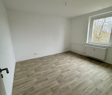Super helle und neu sanierte Wohnung in zentraler Lage zu vermieten - Photo 5