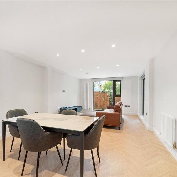 3 bedroom apartment to rent - Photo 1