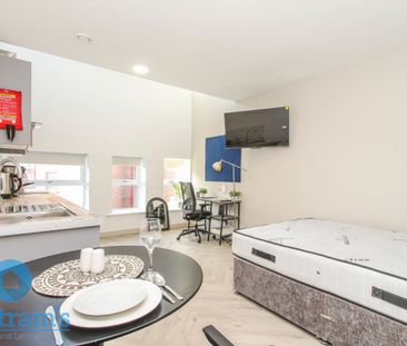 1 bed Studio for Rent - Photo 2