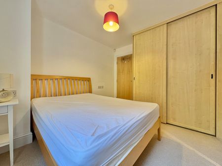 2 bedroom apartment to rent - Photo 4