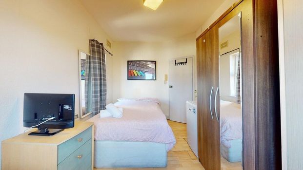 Flat share to rent - Photo 1