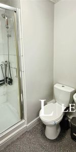 2 bedroom apartment to rent Sunny Bank, Stoke-on-Trent, Staffordshire, ST6 - Photo 4