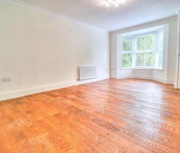 4 bedroom semi-detached house to rent - Photo 6