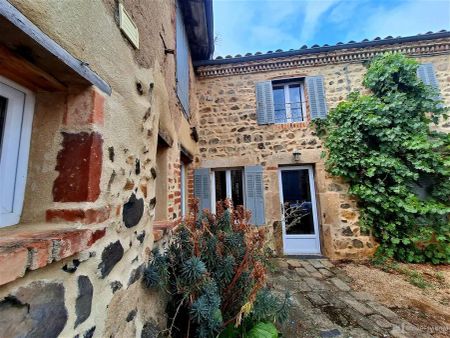Location maison 4 pièces - 94m² à Usson (63490) - Photo 4