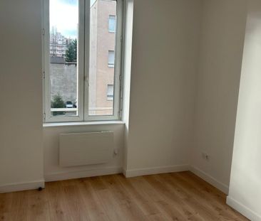 Appartement 2 pièces à louer St Étienne - 42000 / Réf: LA4057-COMPA... - Photo 2