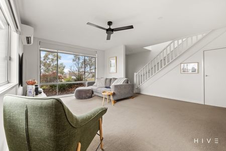 8/17 Pickup Close, Casey ACT 2913 - Townhouse For Rent | Domain - Photo 2