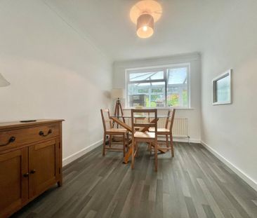 3 bedroom end of terrace house to rent - Photo 3